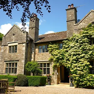4* Hotel Stone House